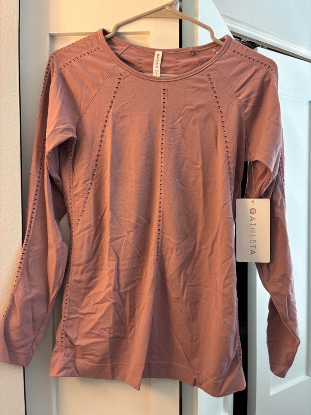 Athleta Mauve Long-Sleeve Performance Top